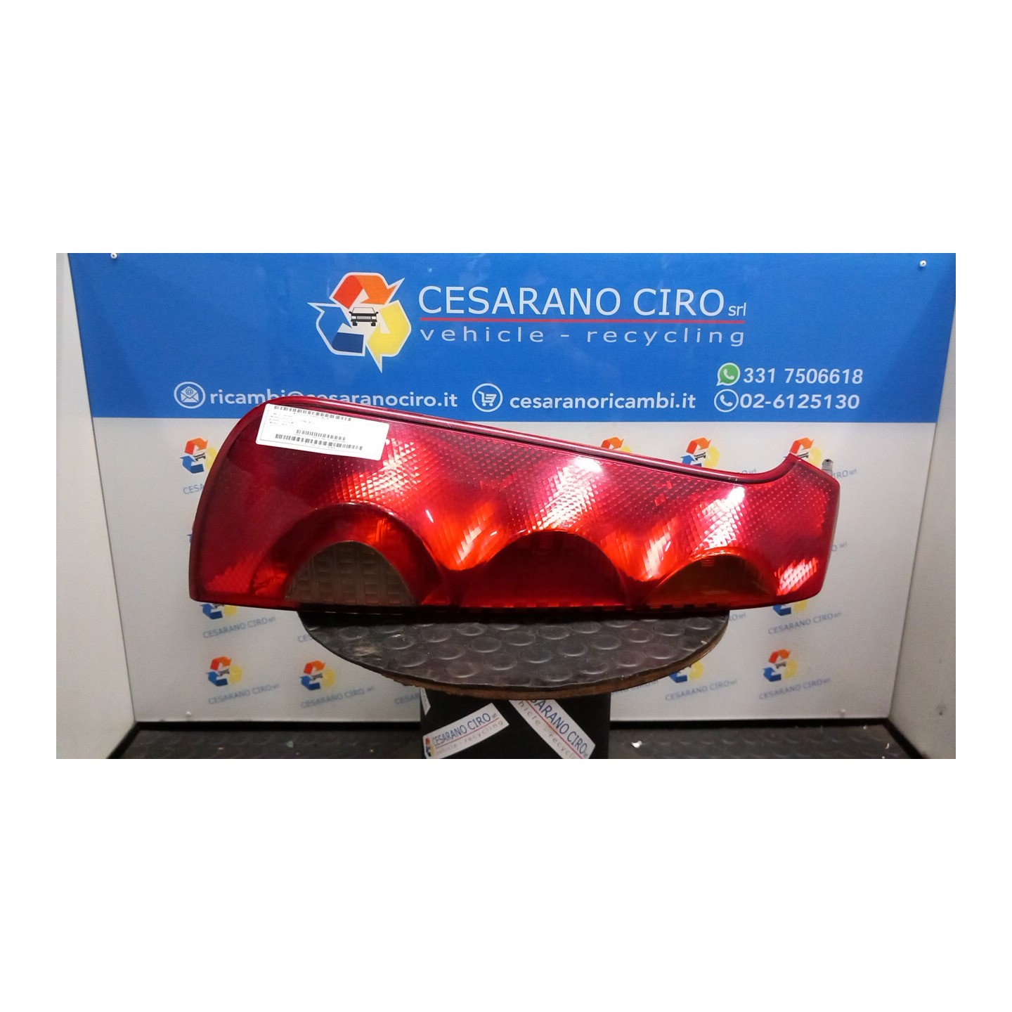 FANALE POST. PARTE INF. SX. 138 NISSAN NOTE (E11E) (02/06-09/13) HR16 265559U000