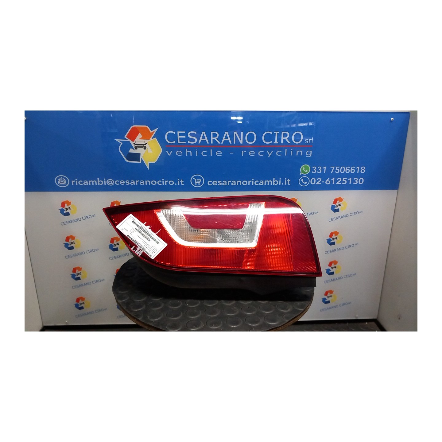 FANALE POST. DX. 082 VOLKSWAGEN UP! (1S) (11/11-10/16) CPG 1S0945096G