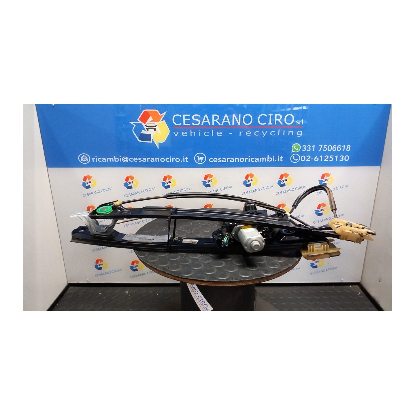 ALZACRISTALLO ELETTR. PORTA ANT. AP./CH.COMPL.CRIST.ANT. EL. SX. 139 FORD C-MAX (CB7) (09/10-05/15) T1DB 1884422
