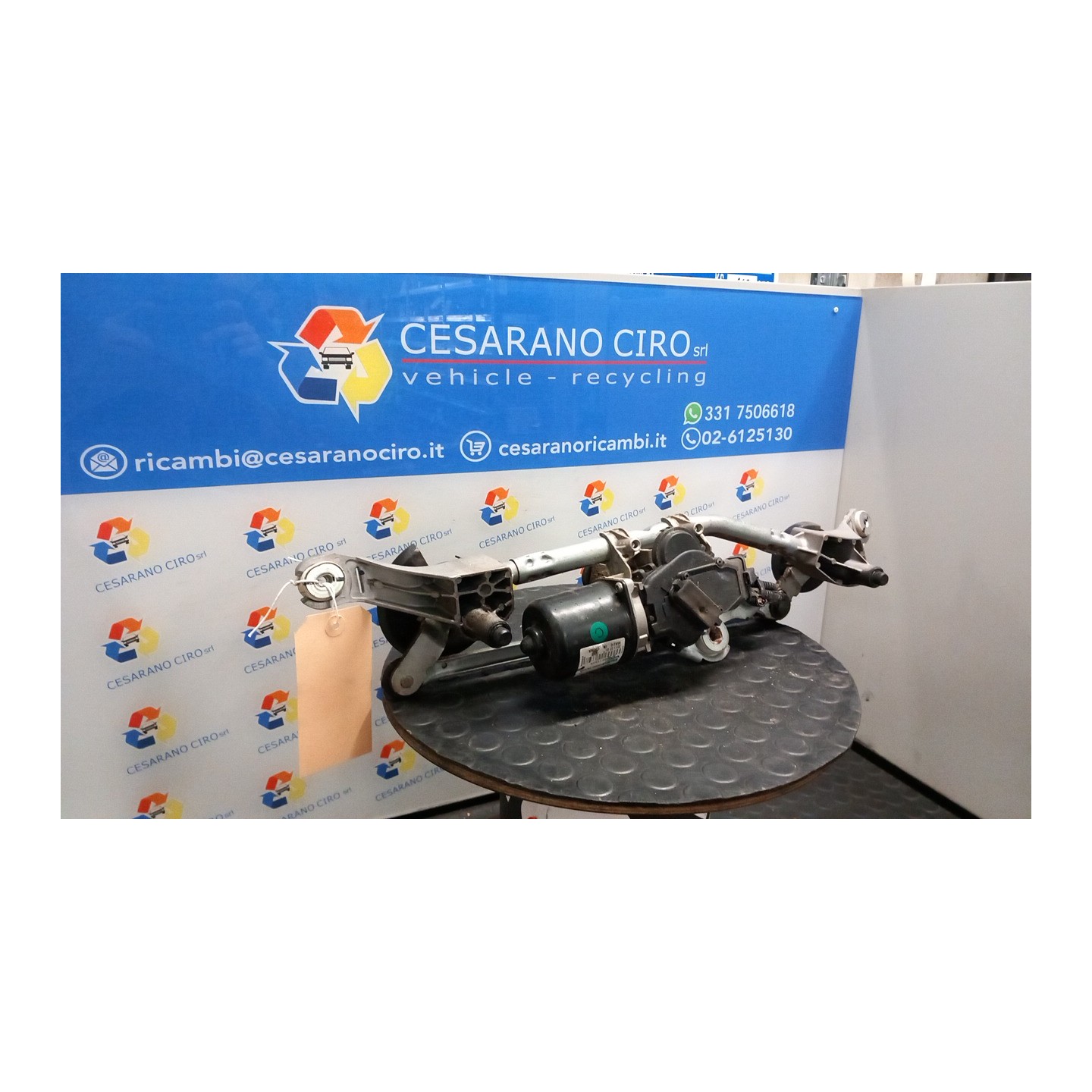 MECCANISMO TERGIPARABREZZA CON MOTORINO 144 NISSAN JUKE (F15E) (10/10-12/18) K9K 288001KA0C