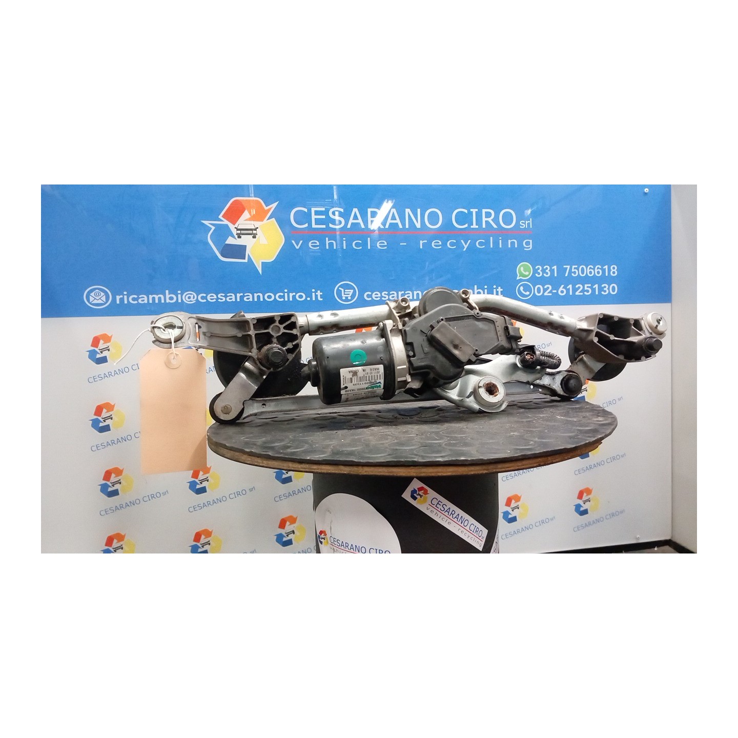 MECCANISMO TERGIPARABREZZA CON MOTORINO 144 NISSAN JUKE (F15E) (10/10-12/18) K9K 288001KA0C