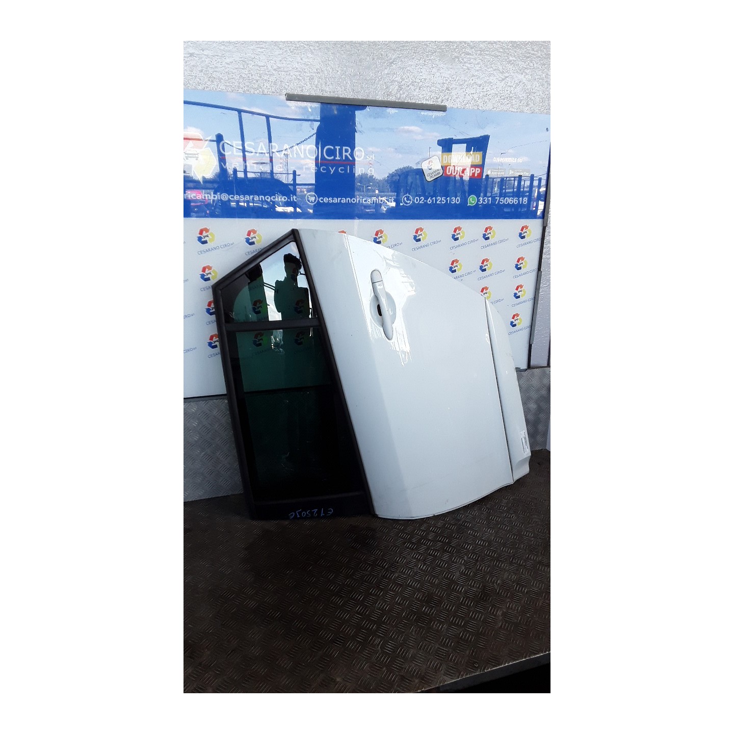 PORTA POST. SX. 081 RENAULT MEGANE 3A SERIE (02/12-09/14) K9KJ8 821013264R