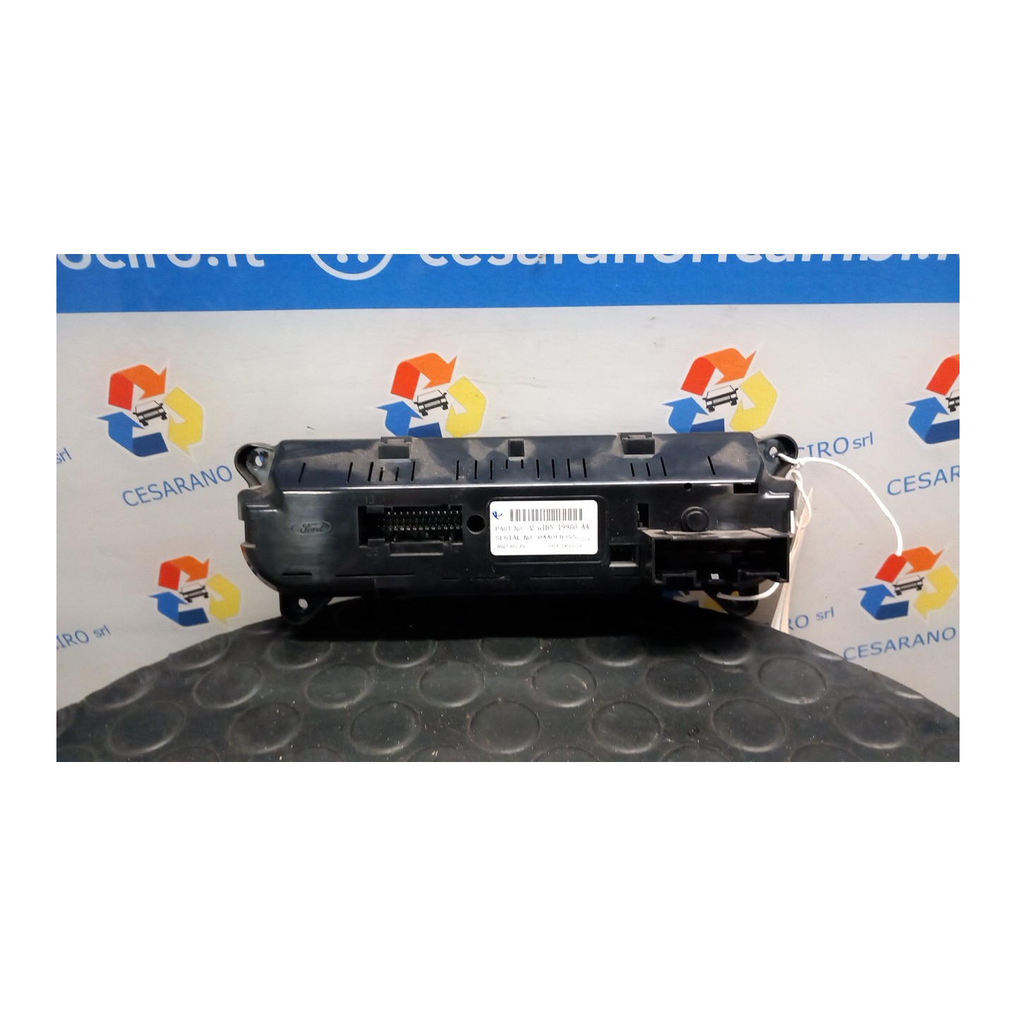 BLOCCO COMANDO CLIMATIZZAZIONE 038 FORD KA+ (CDU) (04/16-05/19) B2KA 1897094