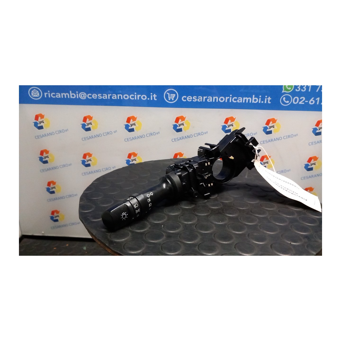 BLOCCO COMANDO VOLANTE LUCI 072 HYUNDAI IX35 (02/10-) G4FD 934101M521