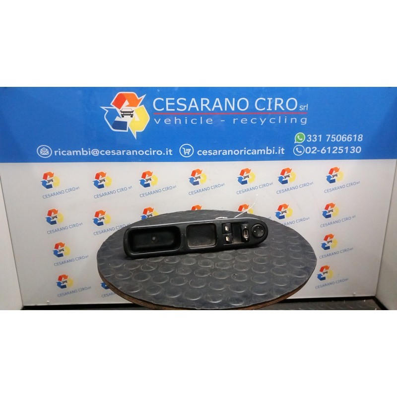 BLOCCO COMANDI ALZACRISTALLI E RETROVISORI EST. C/CRIS.ELE.POST./RETROV.RIPIEG 181 PEUGEOT 307 (04/01-12/06) NFU 6554KS