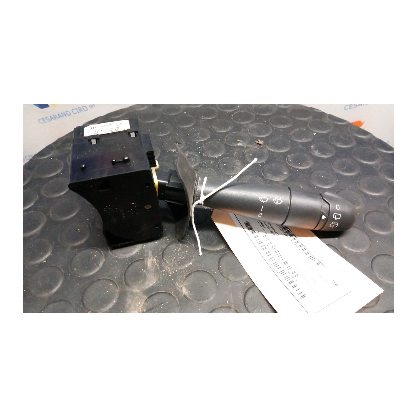 BLOCCO COMANDI TERGICRISTALLI 046 DACIA DUSTER (03/10-12/13) K4MA6 6001551357