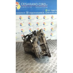 CAMBIO COMPL. 073 DACIA DUSTER (03/10-12/13) K4MA6 8201066345