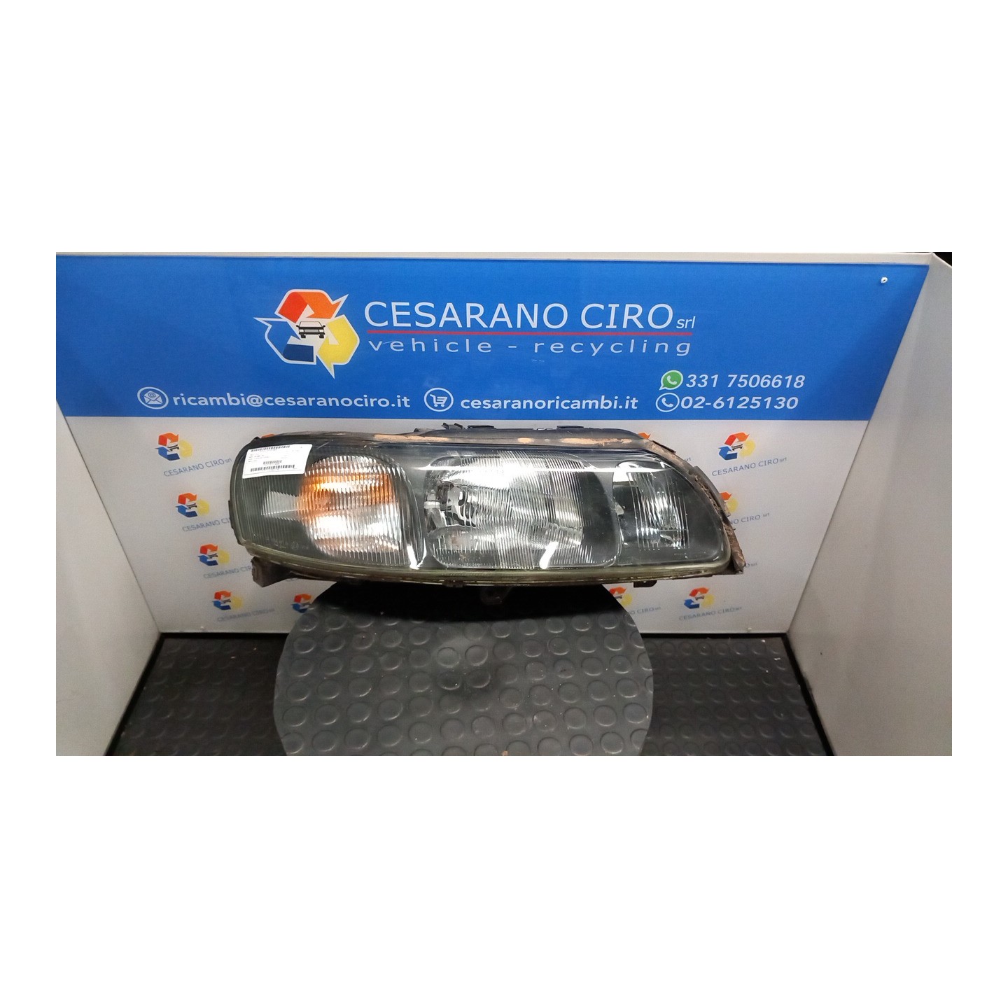 PROIETTORE DX. 101 VOLVO S60 (09/00-11/09) D5244T 8693586
