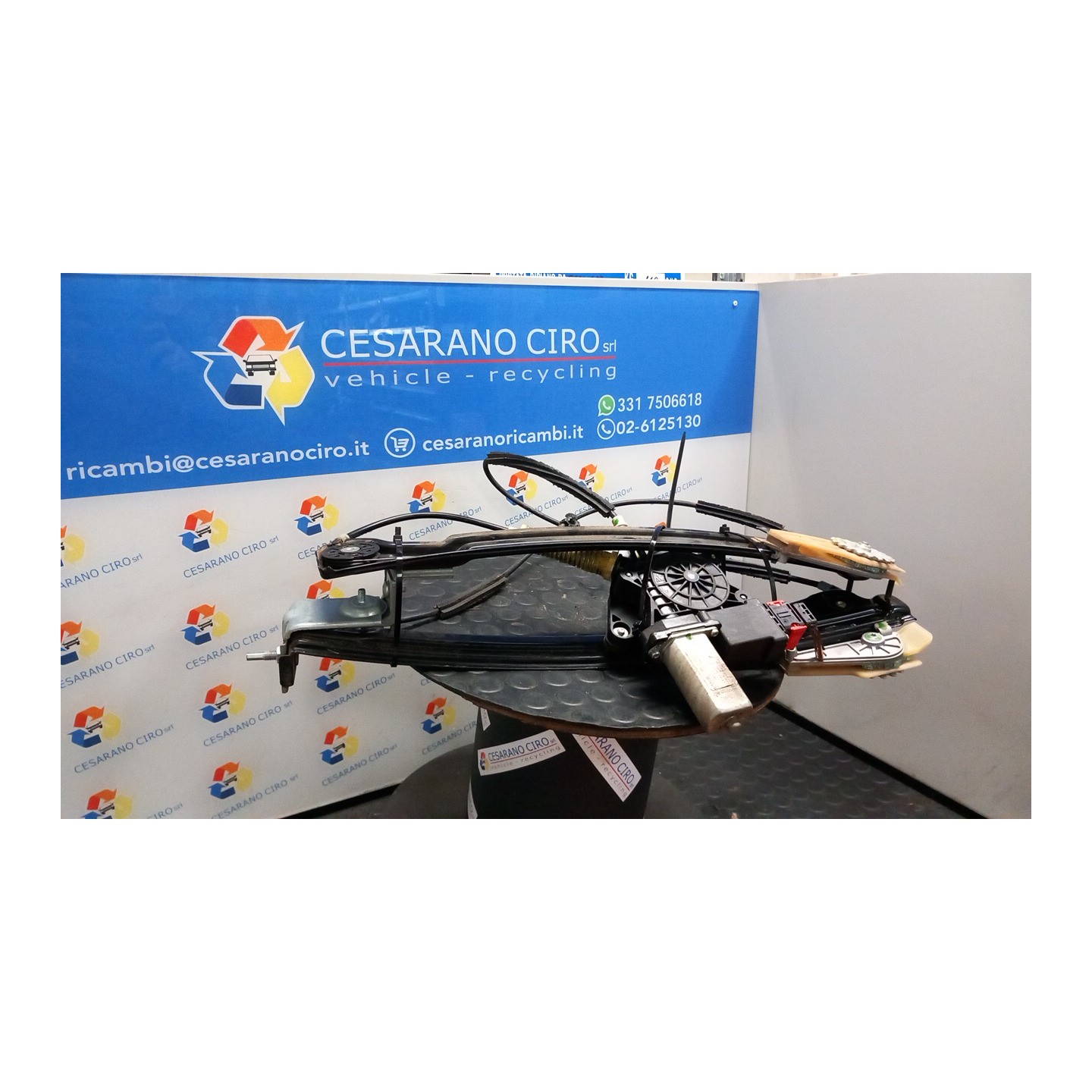 ALZACRISTALLO ELETTR. PORTA ANT. C/MOTORINO DX. 052 ALFA ROMEO MITO (X6) (06/08-06/11) 198A4000 51983414