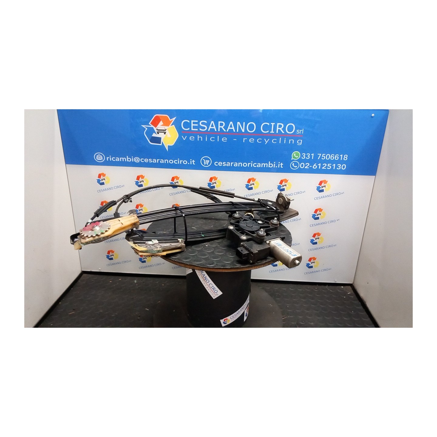 ALZACRISTALLO ELETTR. PORTA ANT. C/MOTORINO DX. 060 ALFA ROMEO MITO (X6) (06/08-06/11) 955A1000 51983414