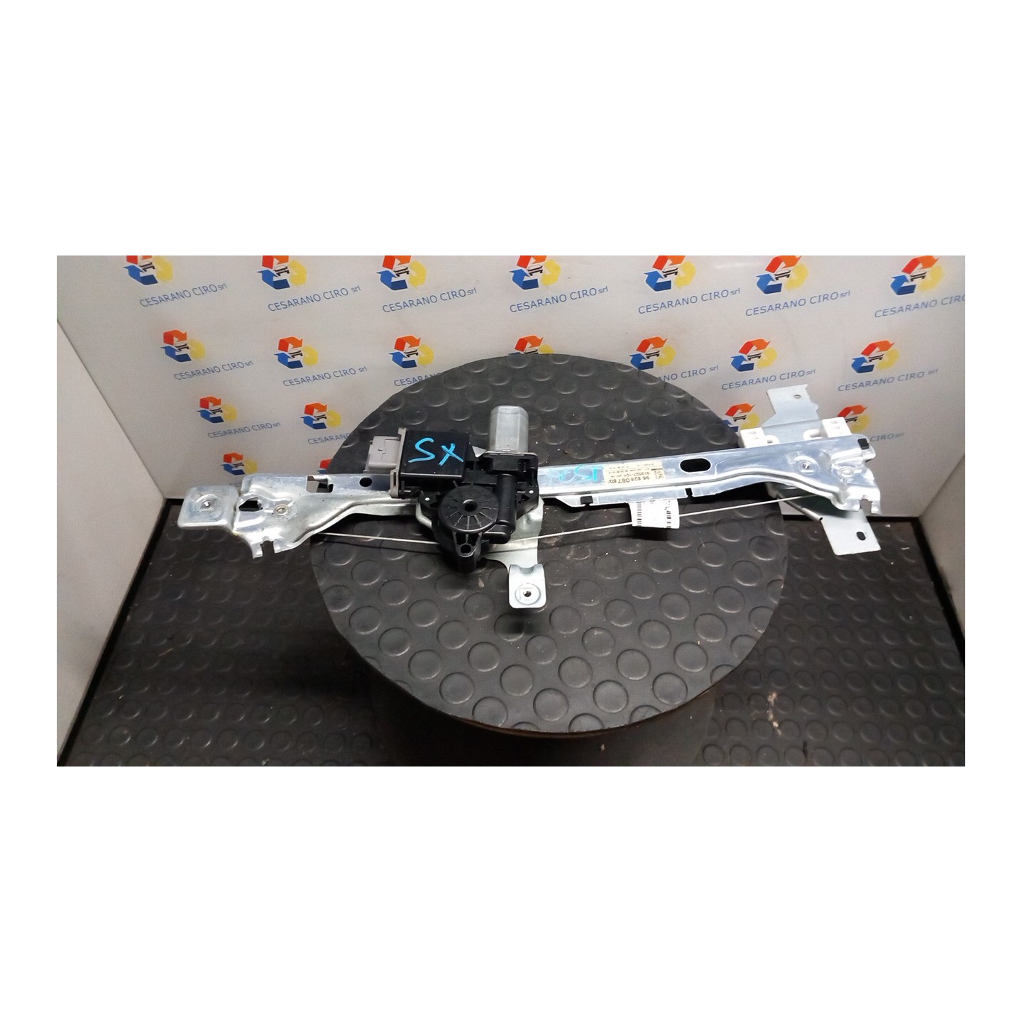 ALZACRISTALLO ELETTR. PORTA POST. C/MOTORINO SX. 134 PEUGEOT 3008 (04/09-10/13) 5FX 1607675380