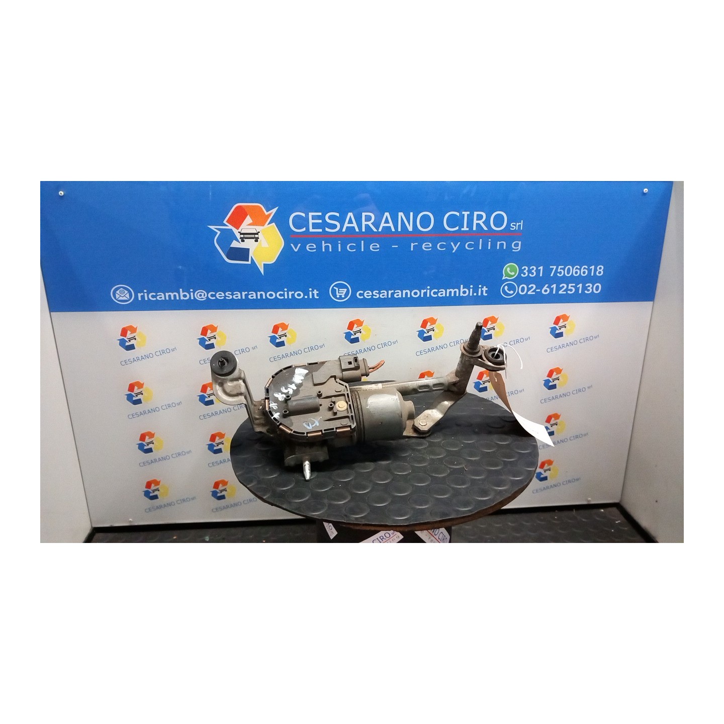 MECCANISMO TERGIPARABREZZA CON MOTORINO DX. 055 VOLKSWAGEN GOLF PLUS (5M) (01/05-04/09) BSE 5M0955024E