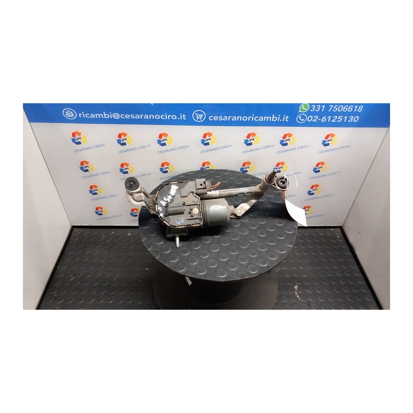 MECCANISMO TERGIPARABREZZA CON MOTORINO DX. 055 VOLKSWAGEN GOLF PLUS (5M) (01/05-04/09) BSE 5M0955024E