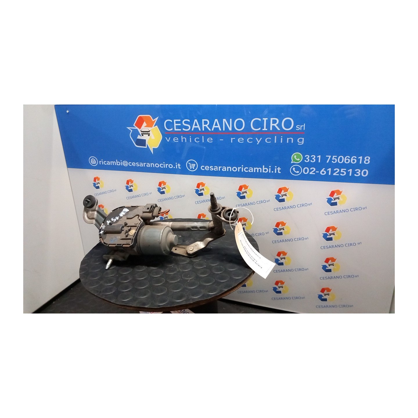MECCANISMO TERGIPARABREZZA CON MOTORINO DX. 055 VOLKSWAGEN GOLF PLUS (5M) (01/05-04/09) BSE 5M0955024E