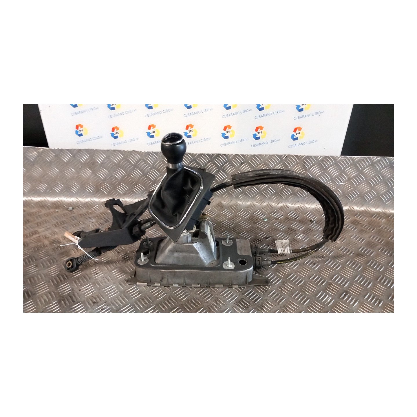 LEVA CAMBIO 058 VOLKSWAGEN GOLF (5K/AJ) (09/08-) CAX 1K0711050A