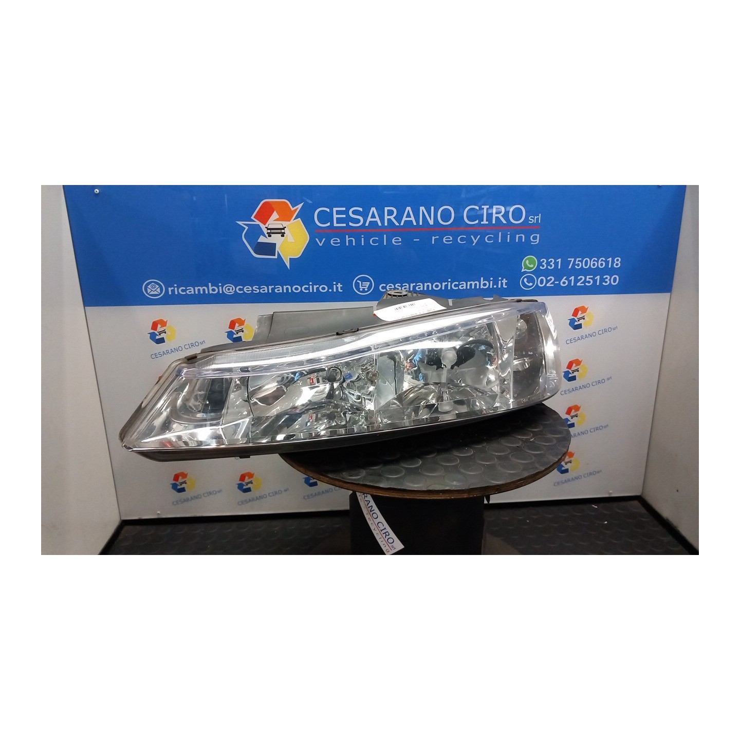 PROIETTORE CON REGOLATORE ALTEZZA SX. 092 PEUGEOT 406 (04/99-05/04) RHZ 6204V2