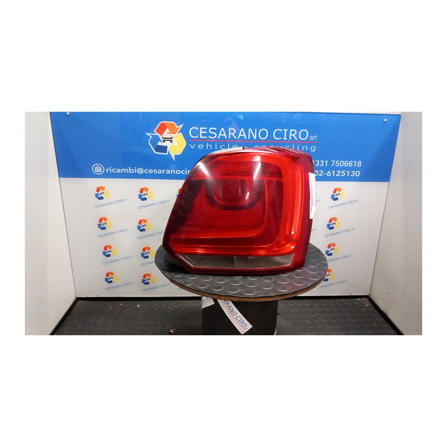 FANALE POST. AL DX. 054 VOLKSWAGEN POLO (6R) (05/09-10/14) CGP 6R0945096AH
