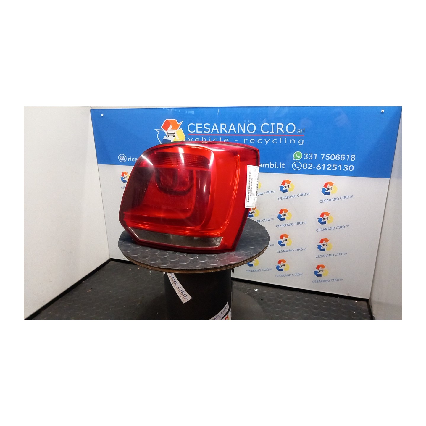 FANALE POST. AL DX. 054 VOLKSWAGEN POLO (6R) (05/09-10/14) CGP 6R0945096AH