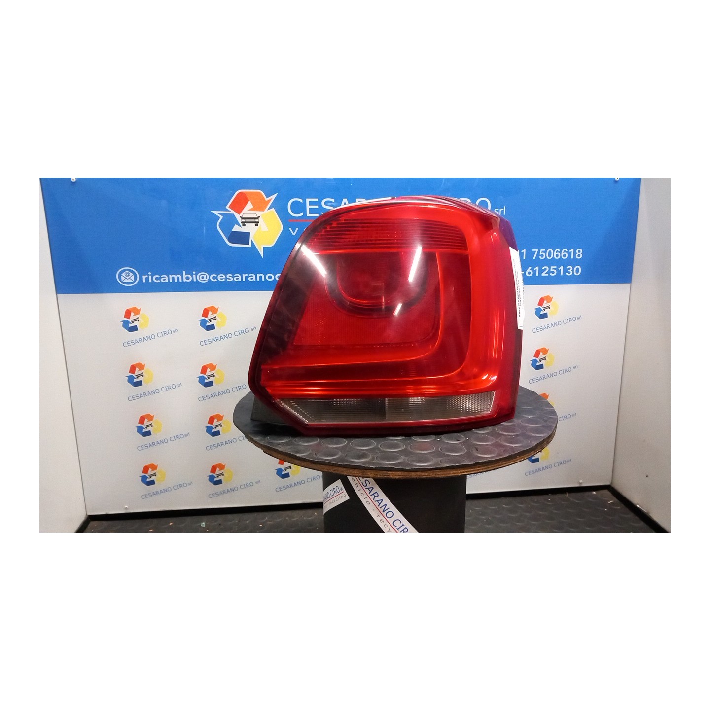 FANALE POST. AL DX. 054 VOLKSWAGEN POLO (6R) (05/09-10/14) CGP 6R0945096AH