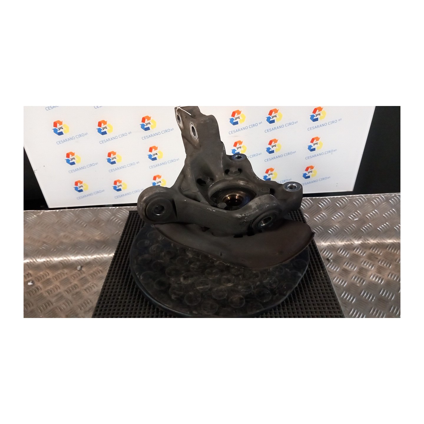 MONTANTE SOSP. ANT. SX. 074 TOYOTA PRIUS 3A SERIE (06/09-06/16) 2ZRFXE 4320247030