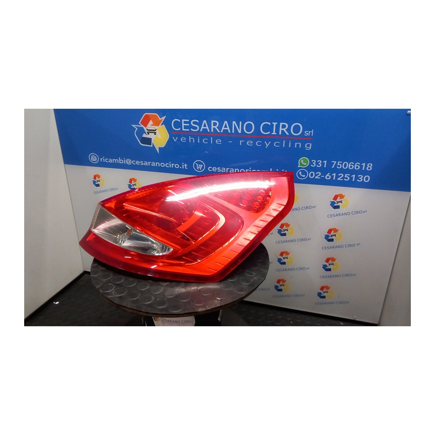 FANALE POST. DX. 004 FORD FIESTA (CB1) (09/08-10/13) SNJA 1709552