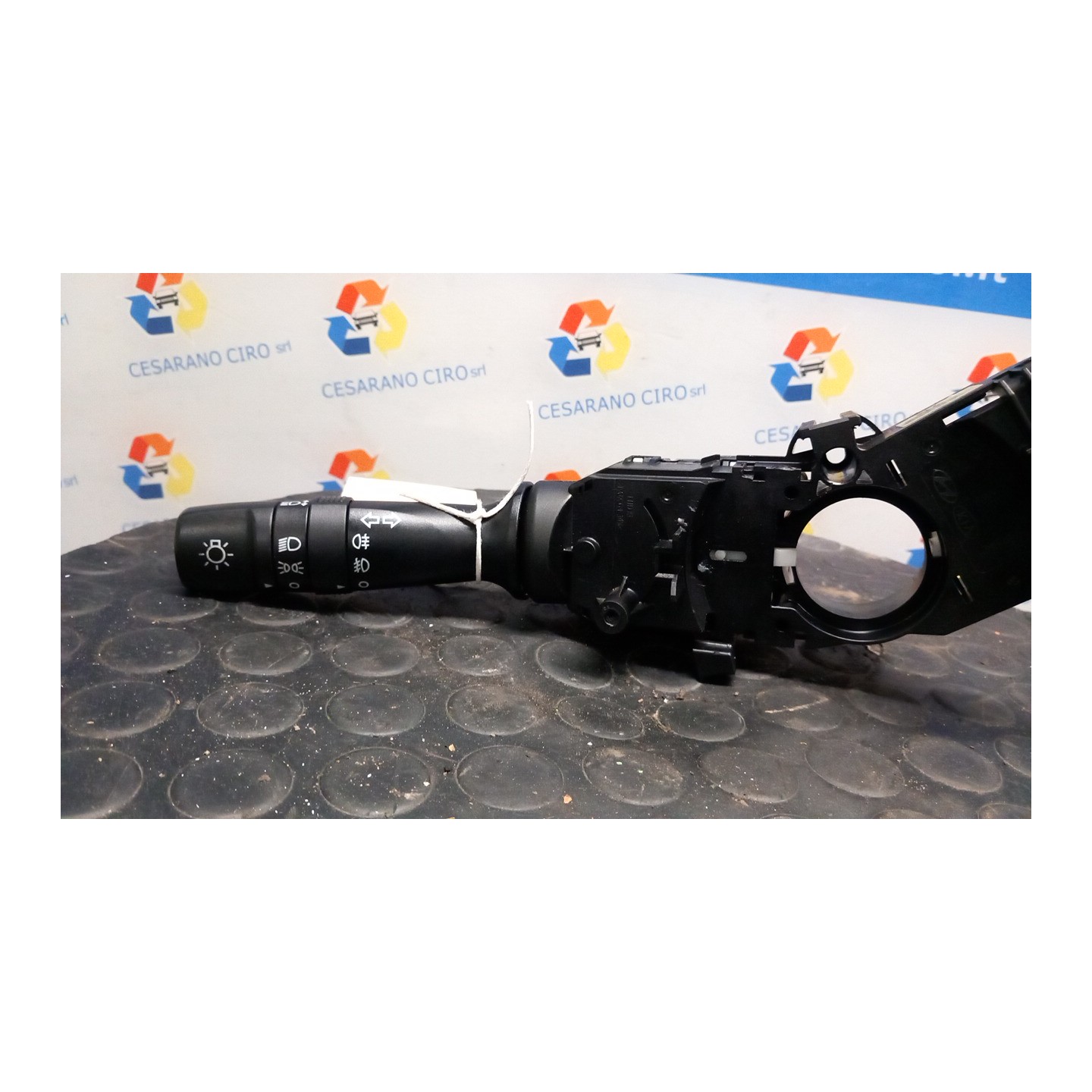 BLOCCO COMANDO VOLANTE LUCI 004 HYUNDAI I20 (05/12-) G4LA 934102V520