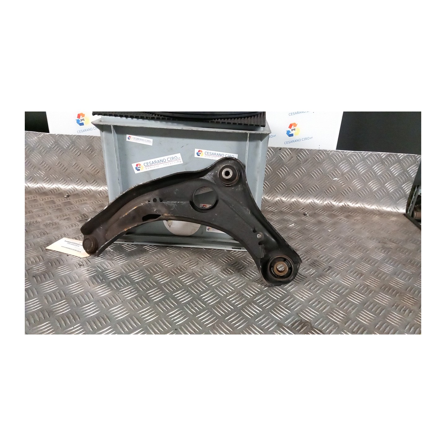 BRACCIO OSCILLANTE SOSP. ANT. DX. 120 NISSAN MICRA (K14FR) (01/17-) H4D 545005FA1C