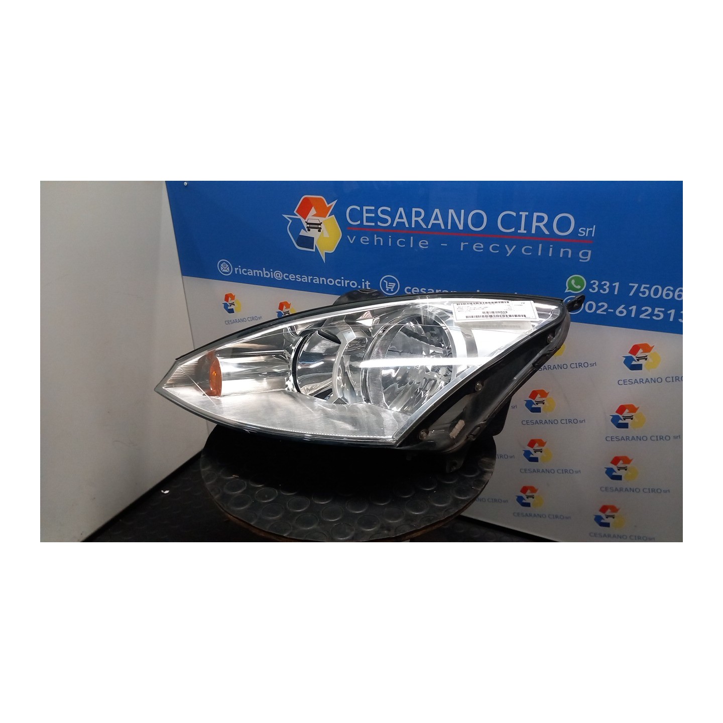 PROIETTORE SX. 148 FORD FOCUS (CAK) (10/01-04/05) FYDB 1343658