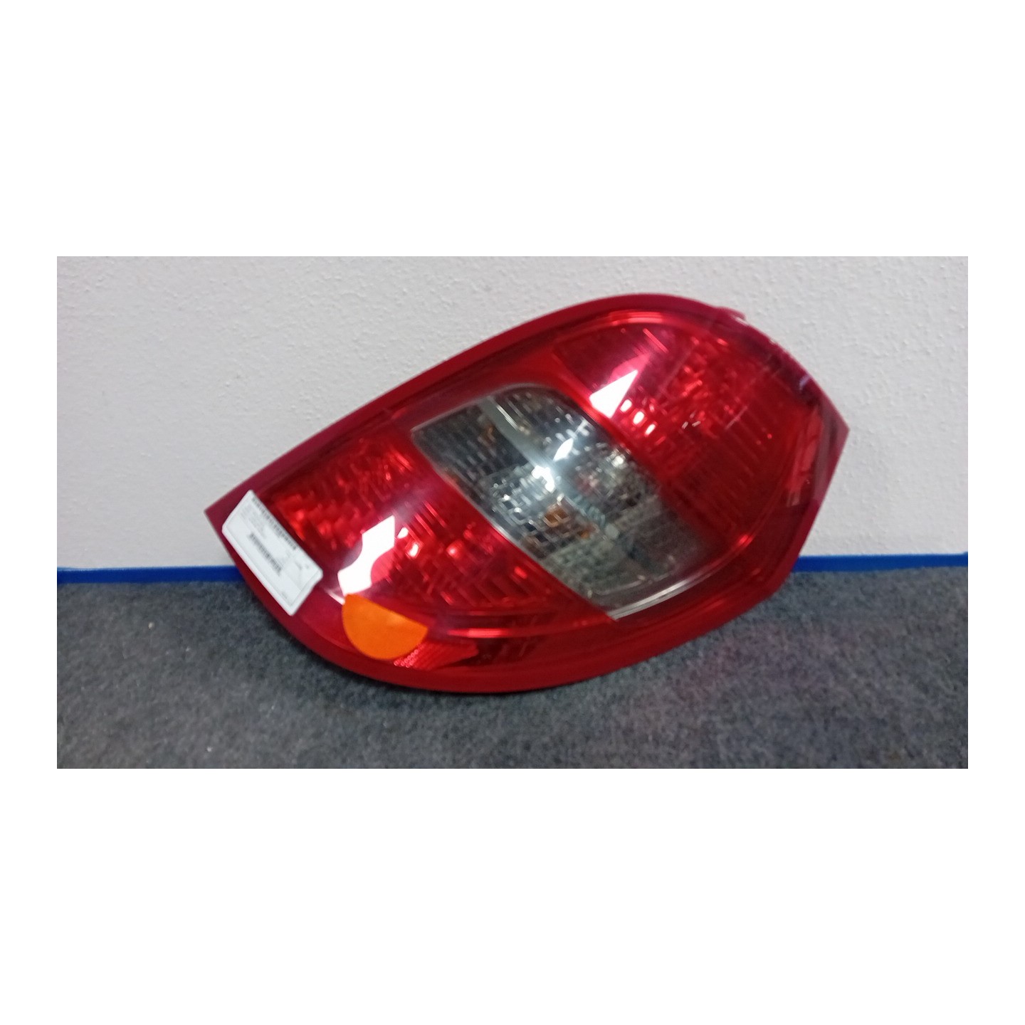 FANALE POST. P/AVANTGARDE DX. 056 MERCEDES-BENZ CLASSE A (W/C169) (07/04-04/13  A1698203064