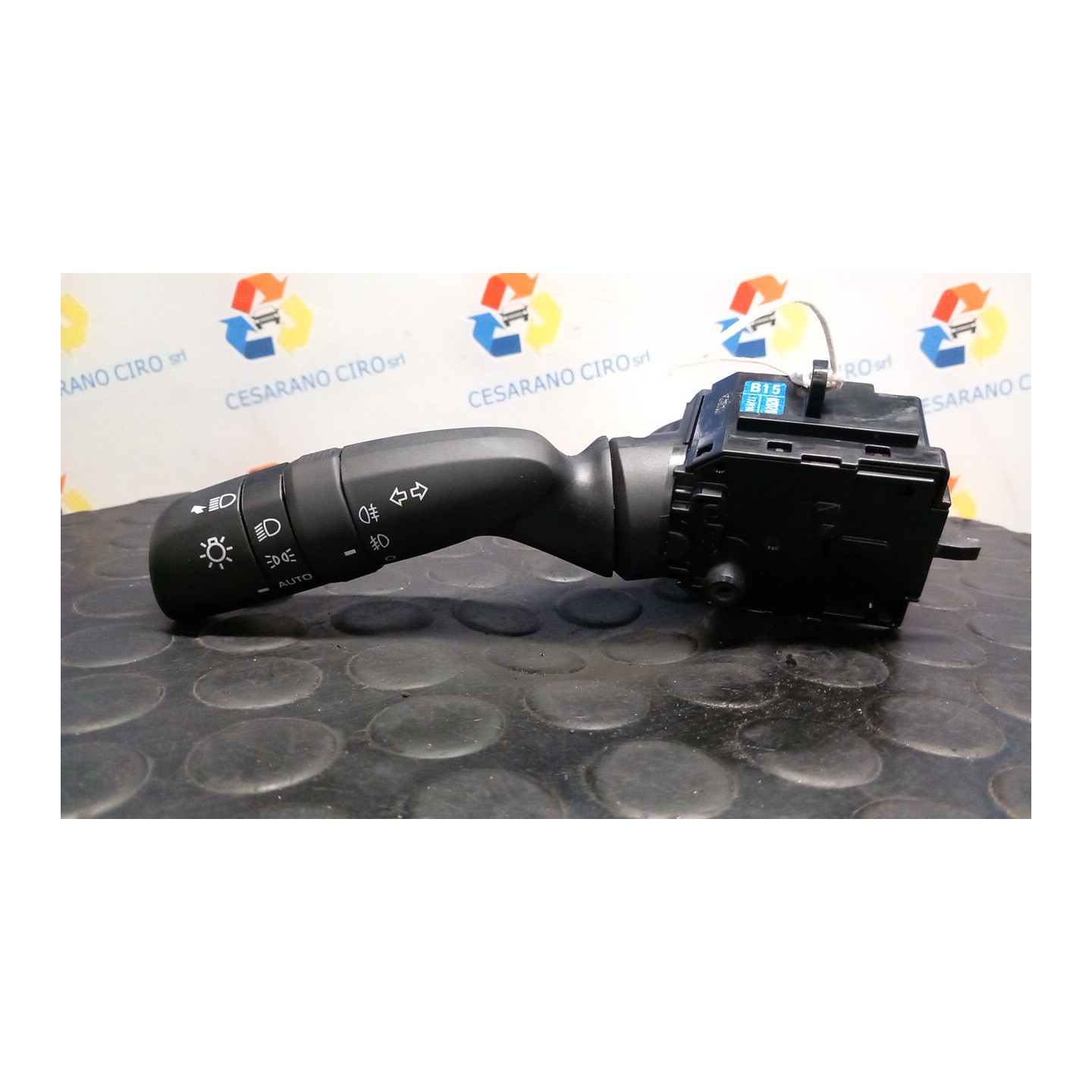 BLOCCO COMANDO VOLANTE LUCI 032 TOYOTA YARIS CROSS (05/21-) M15A 8432902020