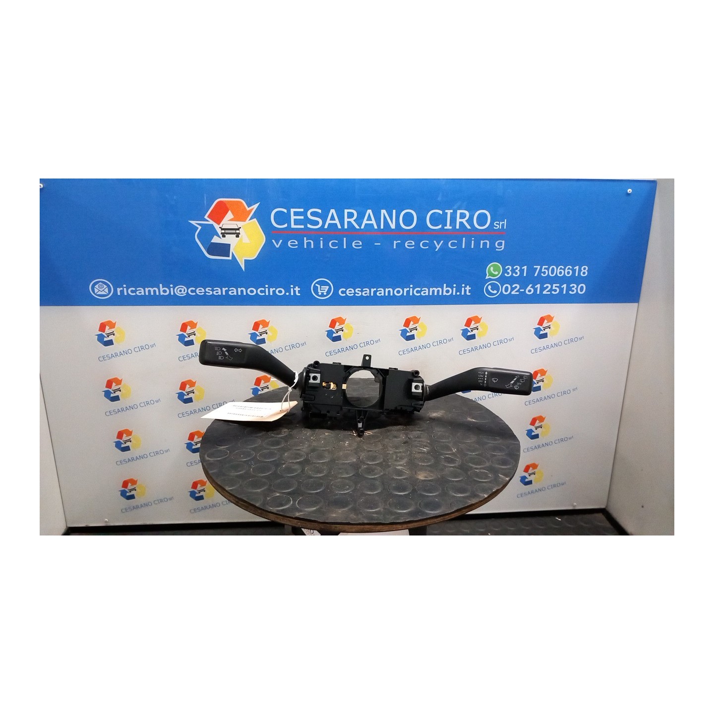 DEVIOGUIDASGANCIO 060 VOLKSWAGEN UP! (1S) (11/11-10/16) CPG 1S09535079B9