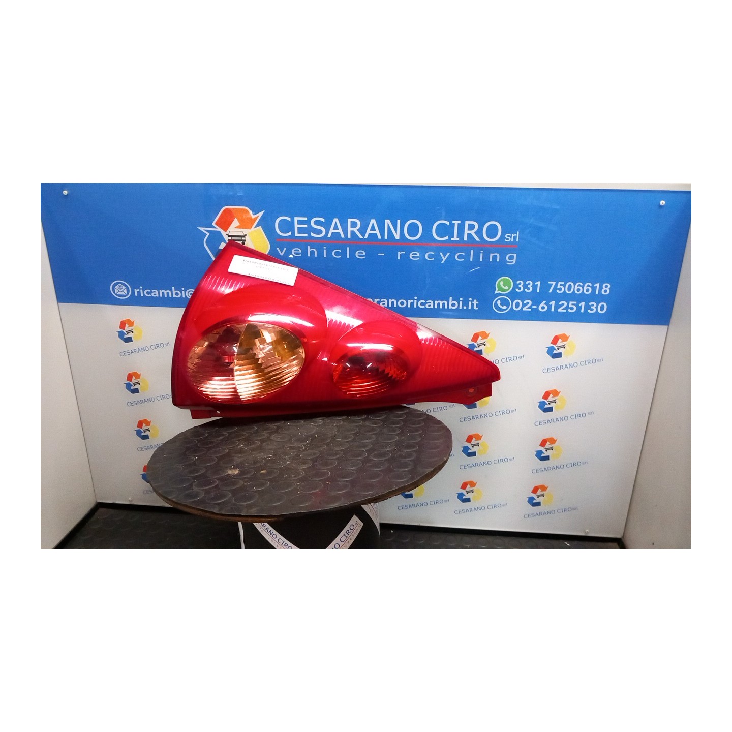 FANALE POST. SX. 151 PEUGEOT 107 (06/05-) 1KR 6350X6