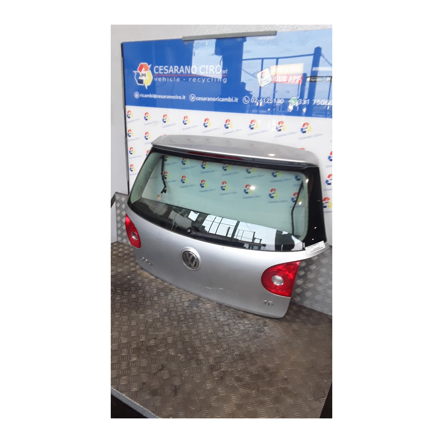 PORTELLO POST. 102 VOLKSWAGEN GOLF (1K) (10/03-12/09) BSE 1K6827025H