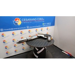 ALZACRISTALLO PORTA ANT. DX. 008 TOYOTA YARIS (03/99-11/05)     (JPP) 1SZFE 6981052020