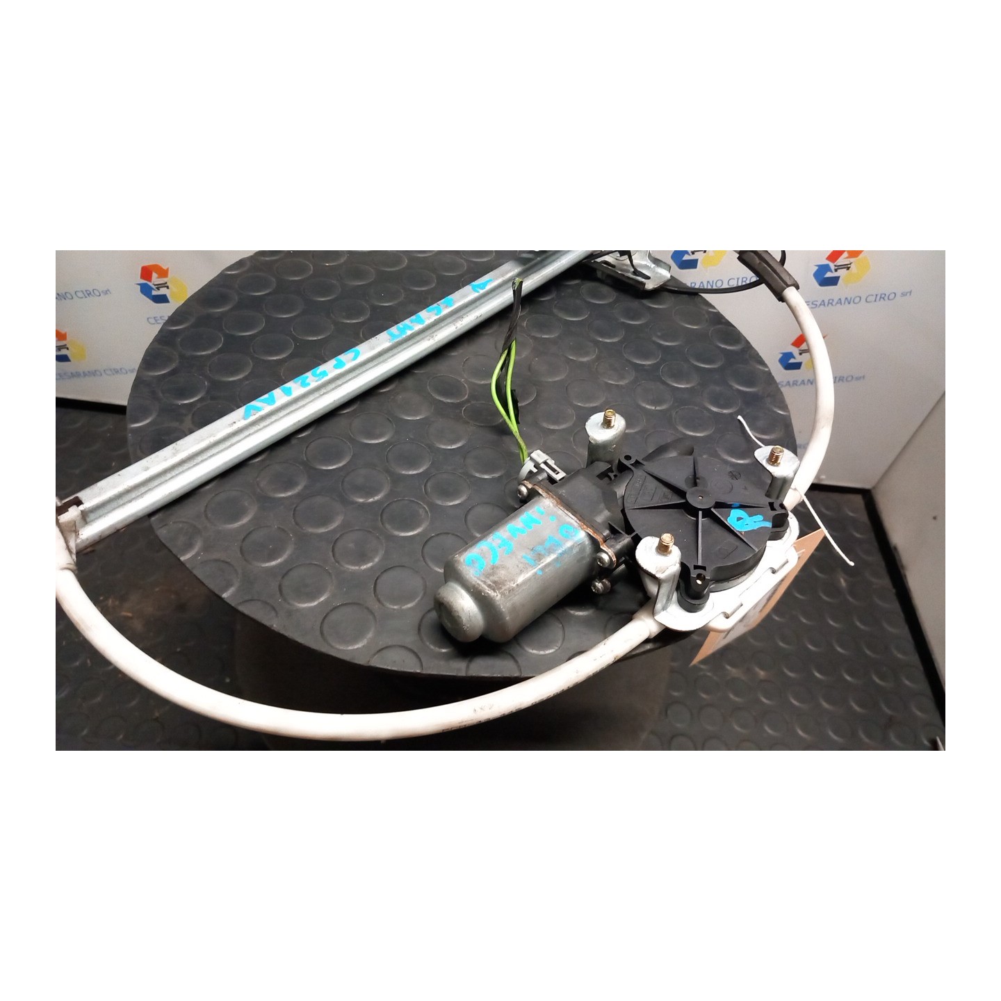 ALZACRISTALLO ELETTR. PORTA ANT. SX. 005 IVECO DAILY (02/00-04/06) F1AE0481A 504173868