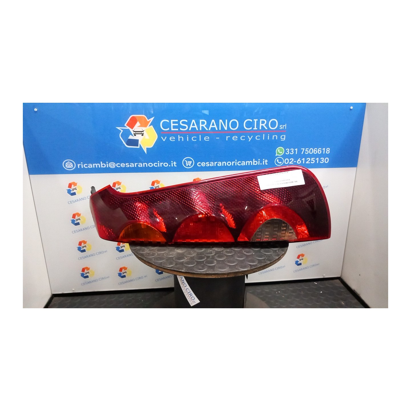 FANALE POST. PARTE INF. DX. 019 NISSAN NOTE (E11E) (02/06-09/13) CR14 265509U000