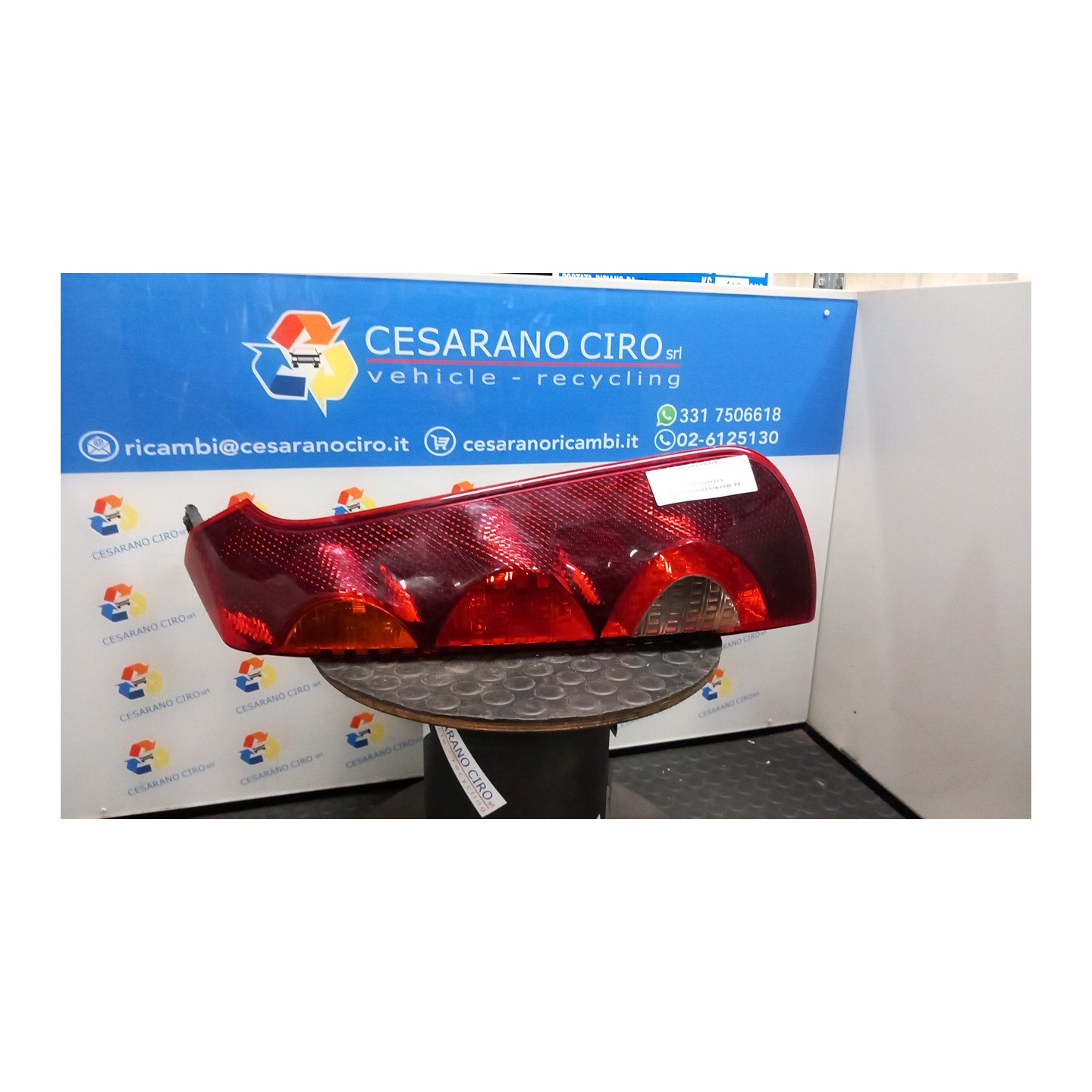 FANALE POST. PARTE INF. DX. 019 NISSAN NOTE (E11E) (02/06-09/13) CR14 265509U000