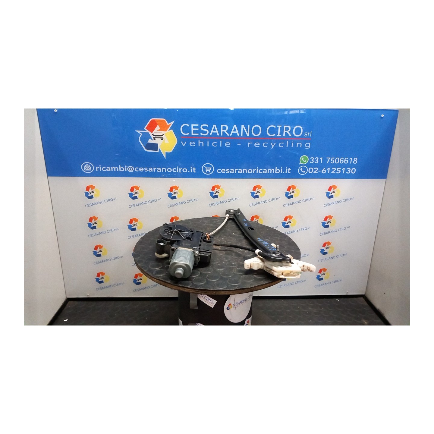 ALZACRISTALLO PORTA POST. SX. 052 VOLKSWAGEN POLO (6R) (05/09-10/14) CGP 6R4839461D
