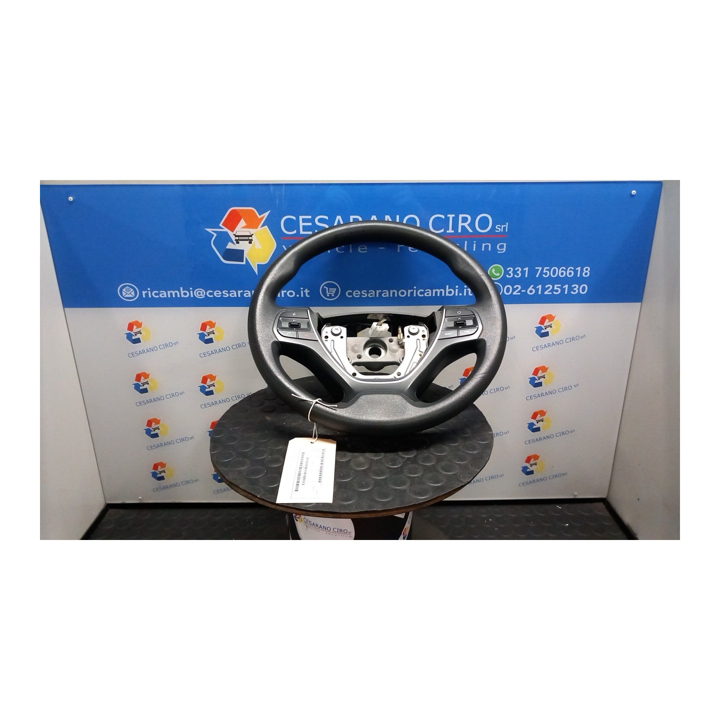 VOLANTE C/COMANDI RADIO 074 HYUNDAI I20 (11/14-) D3FA 56100C8010TRY