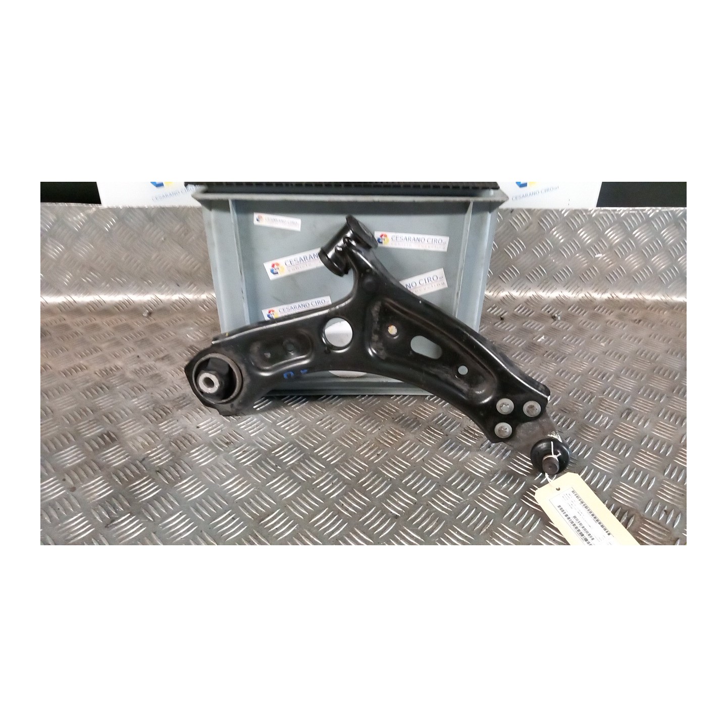 BRACCIO OSCILLANTE ANT. SOSP. POST. DX. 068 FIAT 500X (5F) (11/14-08/19) 55260384 52025625