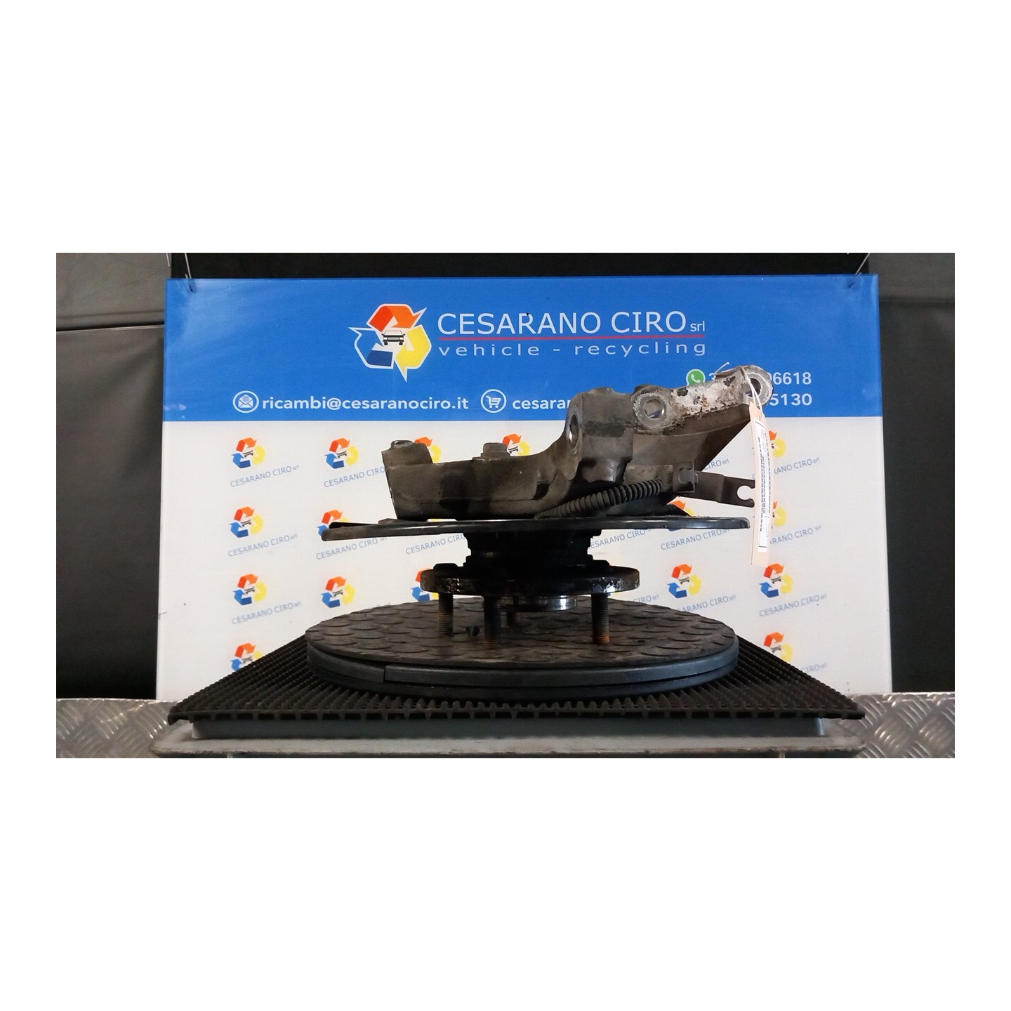 MONTANTE SOSP. ANT. DX. 035 CHRYSLER GRAND VOYAGER (03/08-) VM64C K04743568AE