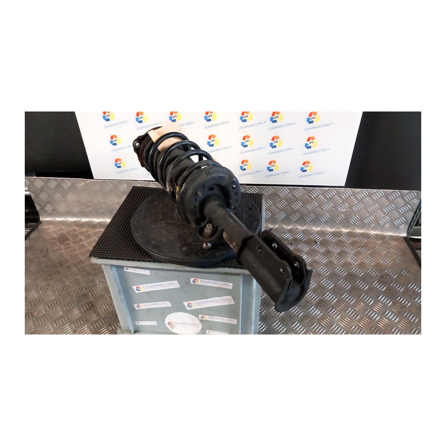 AMMORTIZZATORE ANT. DX. 071 FIAT 500X (5F) (11/14-08/19) 55260384 52025834