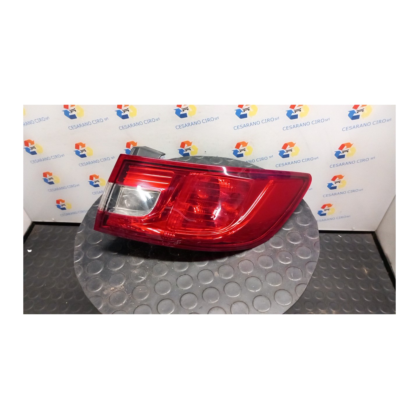 FANALE POST. PARTE EST. DX. 148 RENAULT CLIO 4A SERIE (07/12-12/16) K9KC6 265502631R
