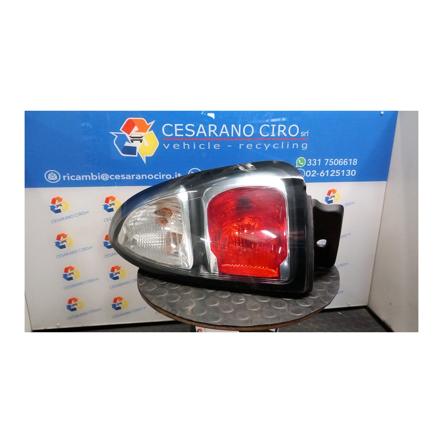 FANALE POST. DX. 007 CITROEN C3 PICASSO (02/09-02/18) 8FS 6351GL