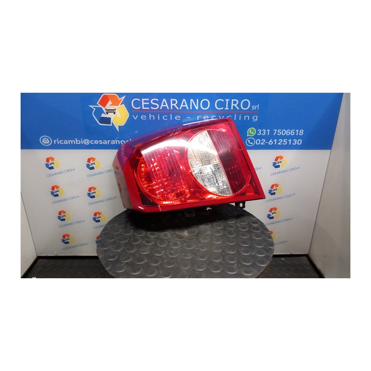 FANALE POST. DX. 015 DODGE CALIBER (05/06-) BWD 05160360AA