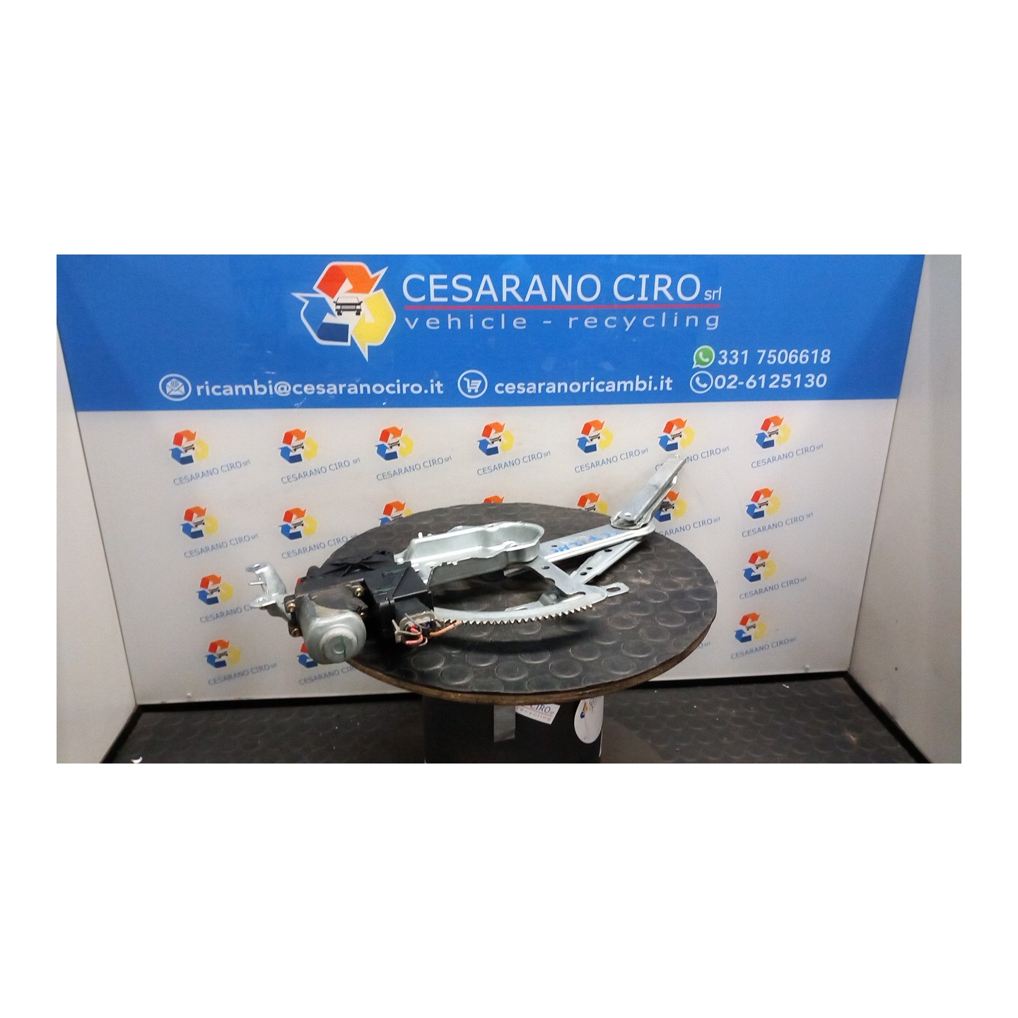 ALZACRISTALLO ELETTR. PORTA ANT. SX. 020 OPEL CORSA (X01) (10/00-06/06) Z12XE 93186826