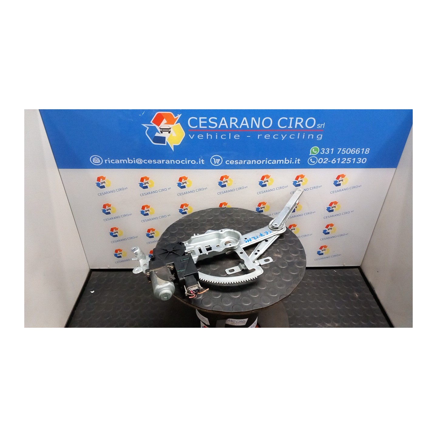 ALZACRISTALLO ELETTR. PORTA ANT. SX. 020 OPEL CORSA (X01) (10/00-06/06) Z12XE 93186826
