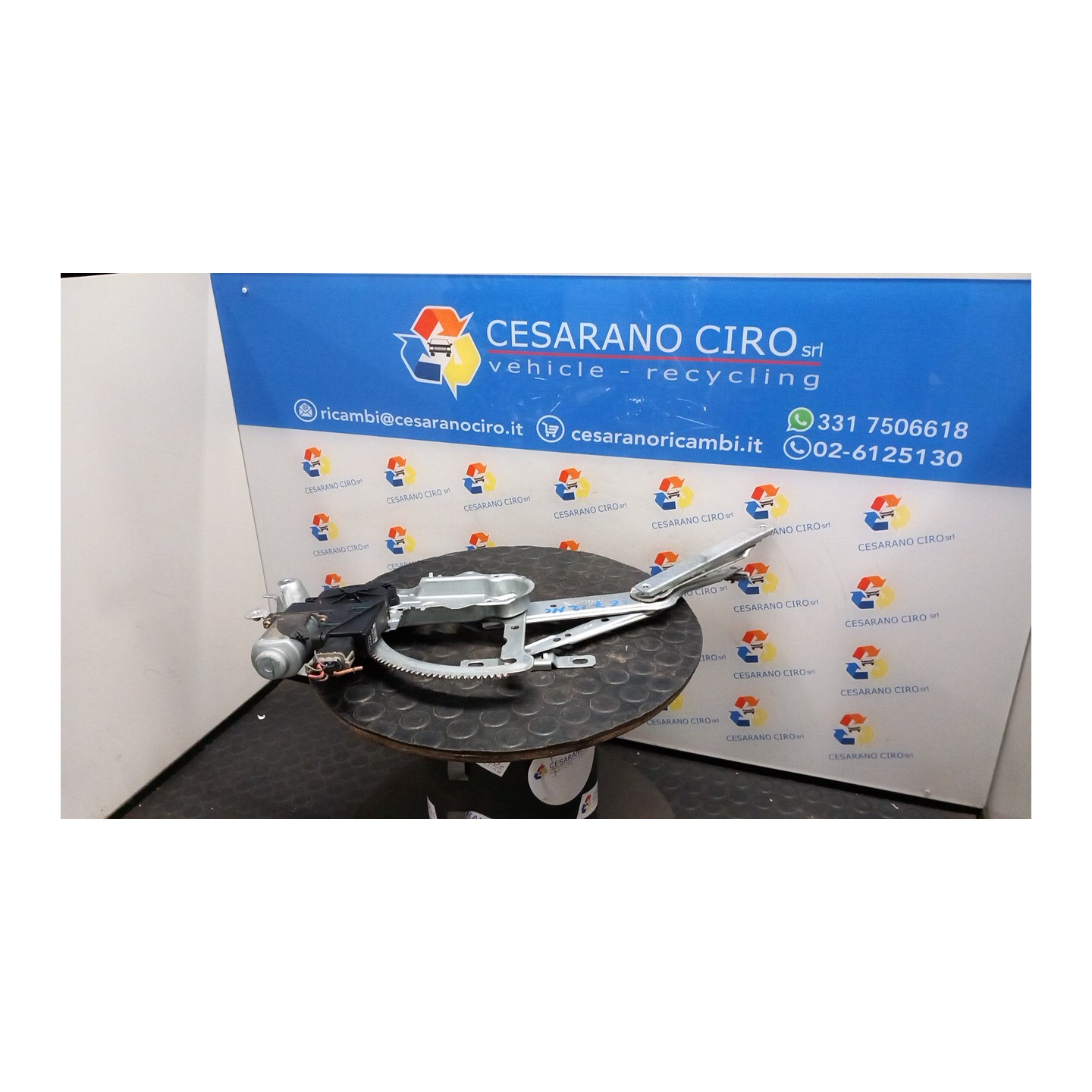 ALZACRISTALLO ELETTR. PORTA ANT. SX. 020 OPEL CORSA (X01) (10/00-06/06) Z12XE 93186826