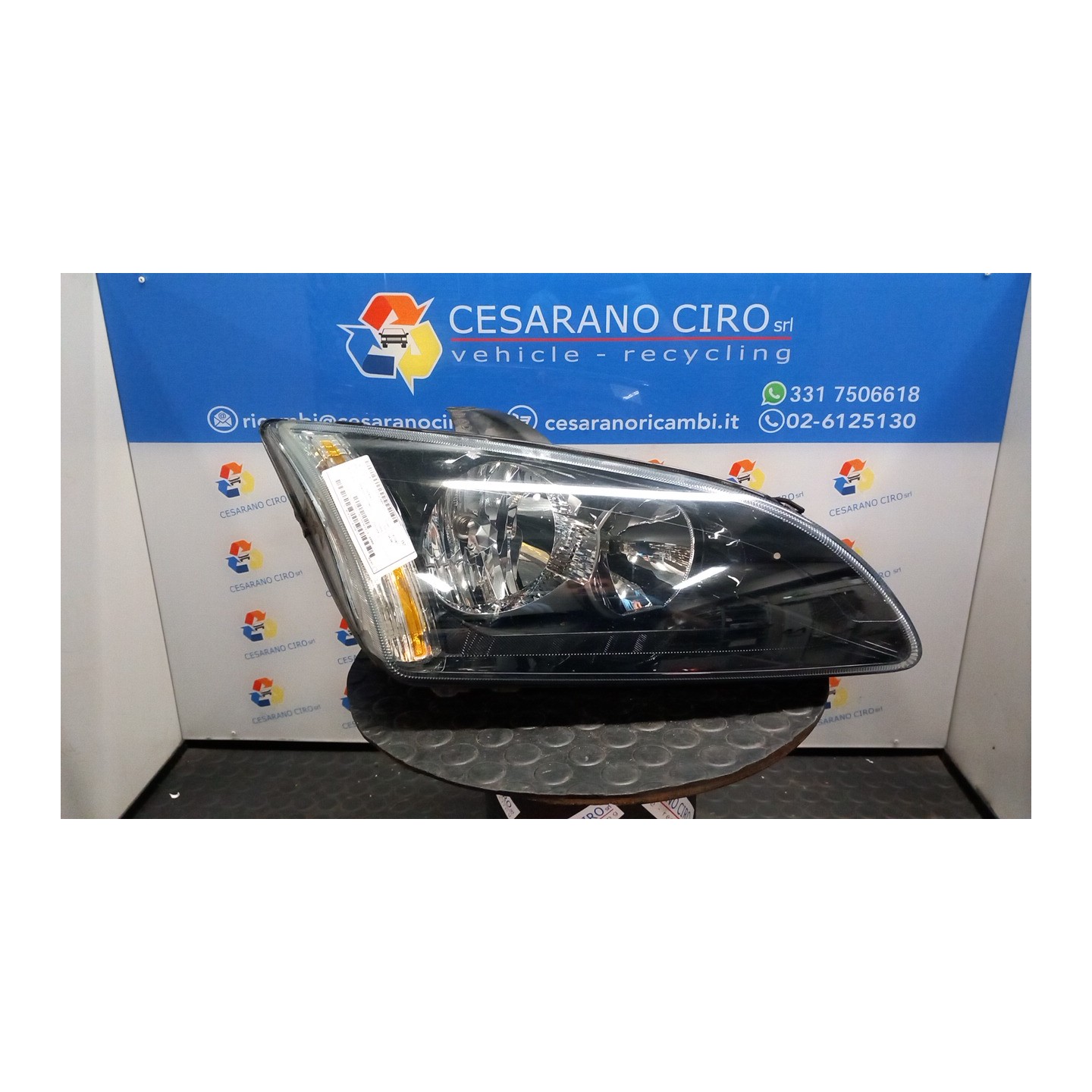 PROIETTORE C/ CORNICE FINITURA NERA DX. 093 FORD FOCUS (CAP) (11/04-06/08) G8DB 1480985