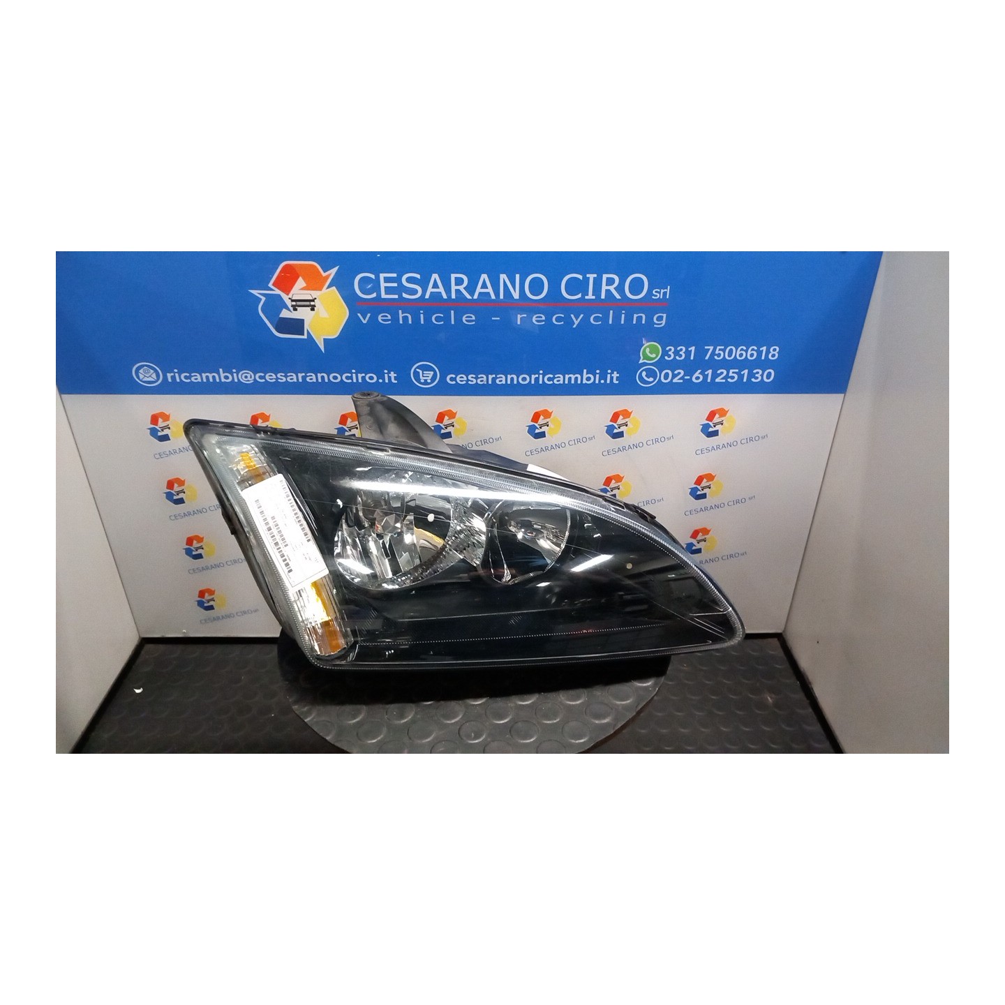 PROIETTORE C/ CORNICE FINITURA NERA DX. 093 FORD FOCUS (CAP) (11/04-06/08) G8DB 1480985